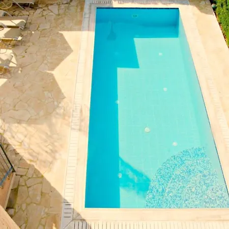 Villa Evianta Sandy Beach Villas