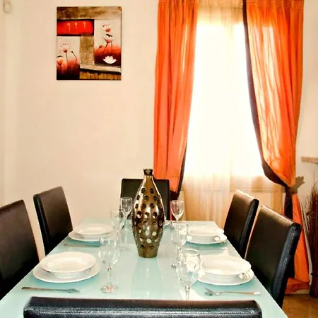 Evianta Sandy Beach Villas * Polis